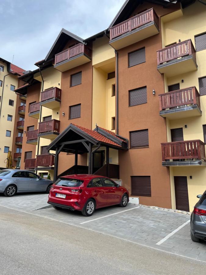 Pinewood Nest Apartamento Zlatibor Exterior foto